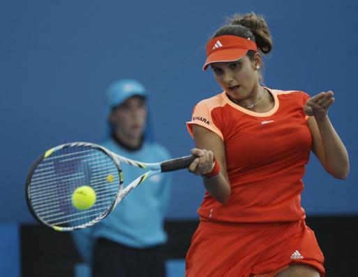 Sania breaks into Top 10 in doubles rankings